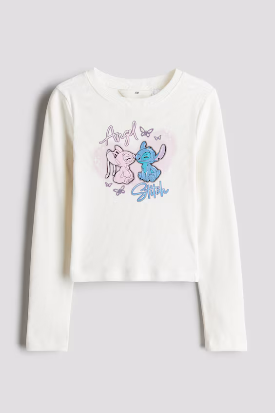 Свитер в тонкую полоску с принтом