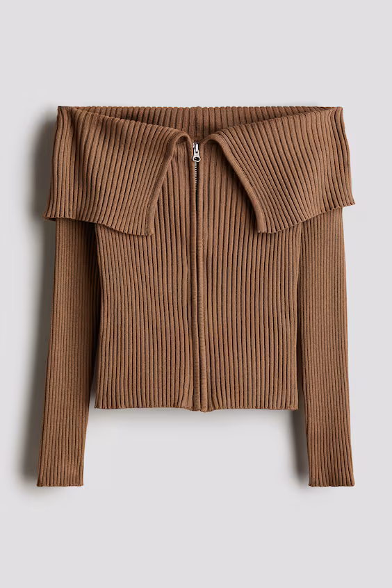 Пальто с обнаженными плечами