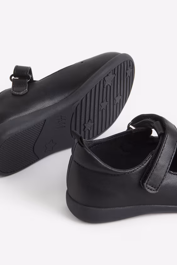 Школьные балетки