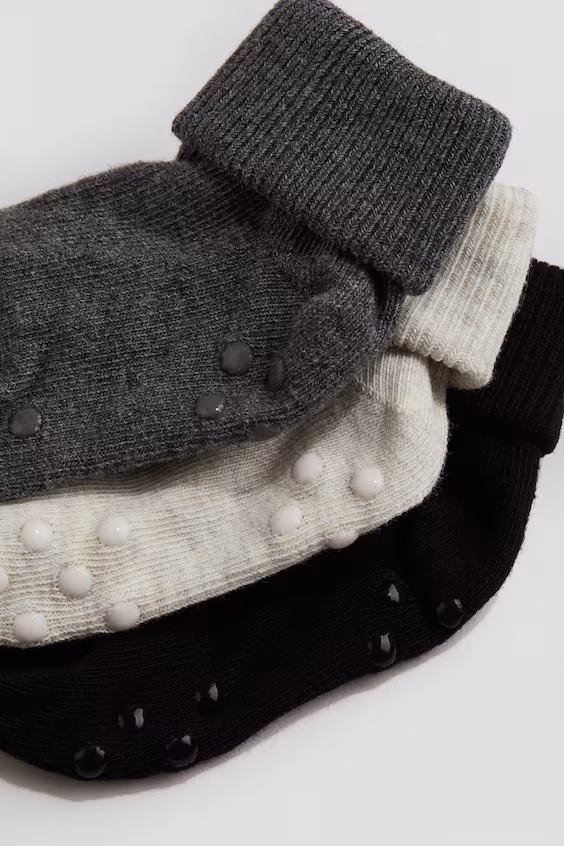 Набор из 5 носков-антискольжений