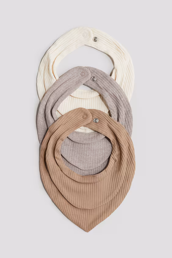 Пакет из 3 треугольных шарфов в рубчик