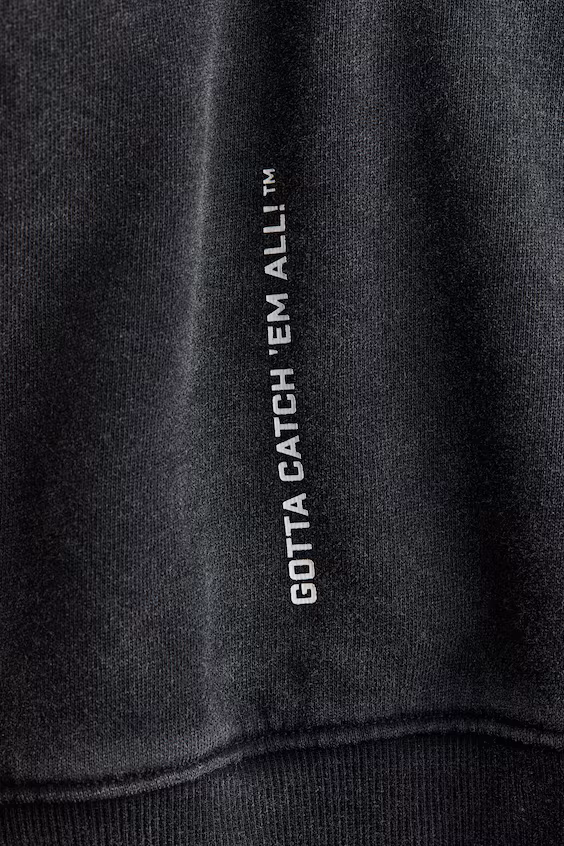 Свитшот с молнией и принтом