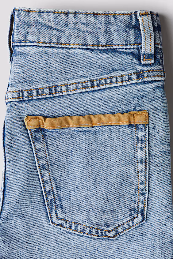 Джинсы regular fit