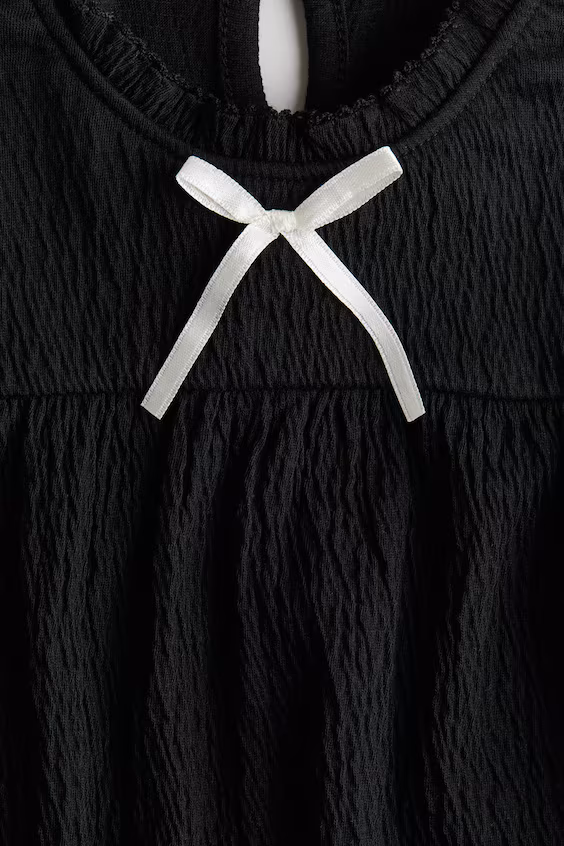 Блуза с кружевными краями