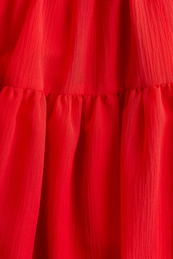 Платье из шифона