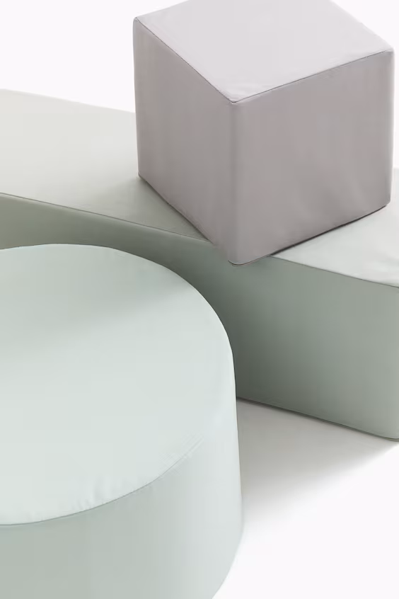 Набор пуфов для игр