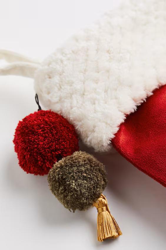 Носок для подарков на новый год