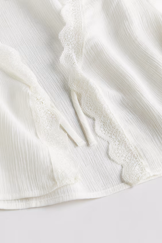 Блузка с завязкой спереди