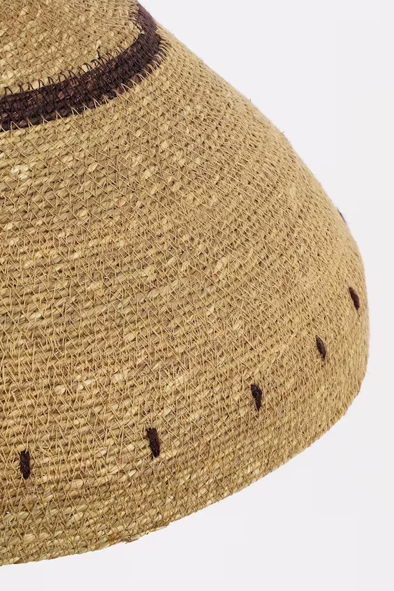 Подвесной светильник из джута