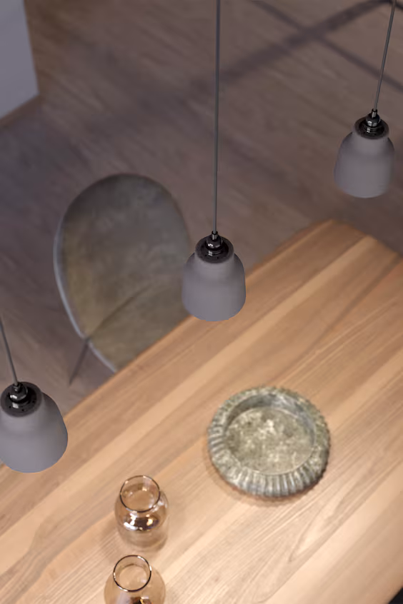 Лампа с абажуром-вазой