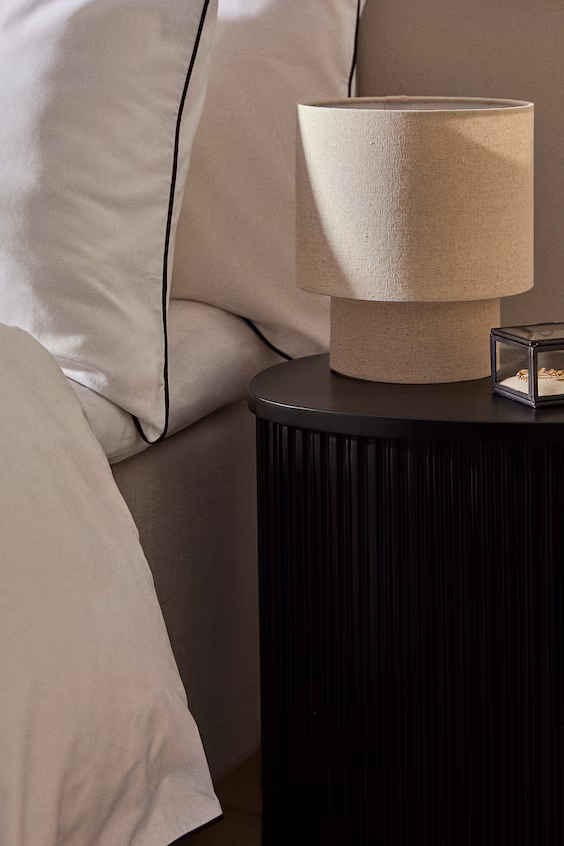 Настольная лампа малая в тканевом покрытии