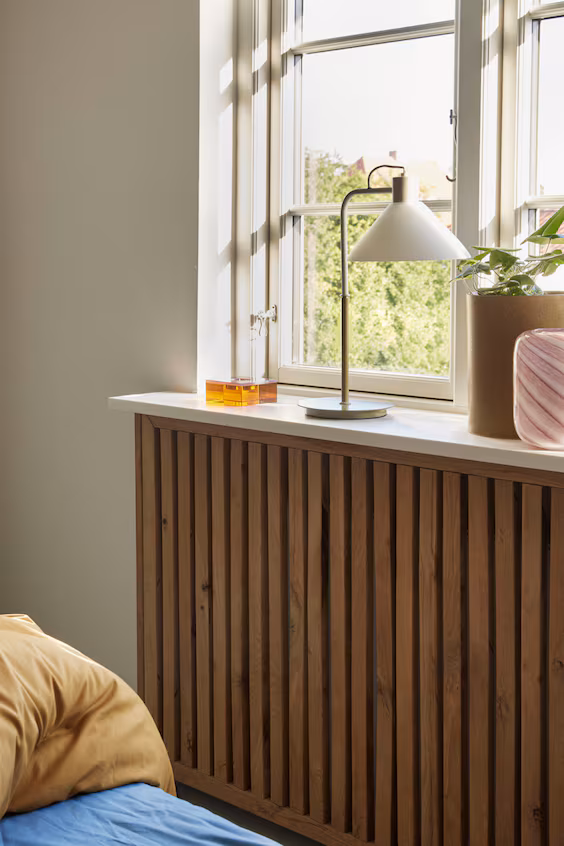 Настольный светильник spot