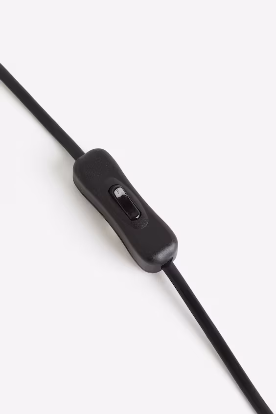 Настольная лампа в виде цветка