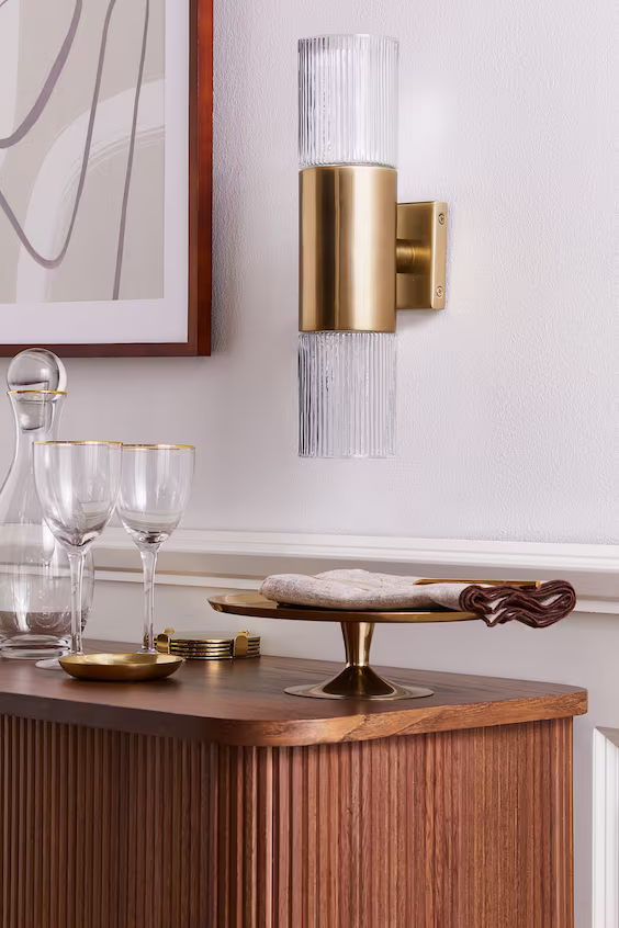 Настенный светильник из стекла