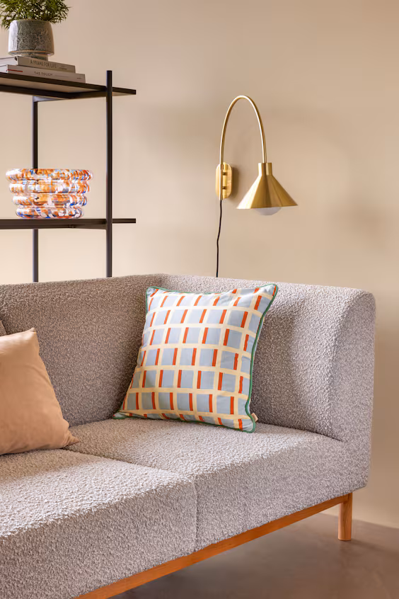 Настенный светильник в трубе