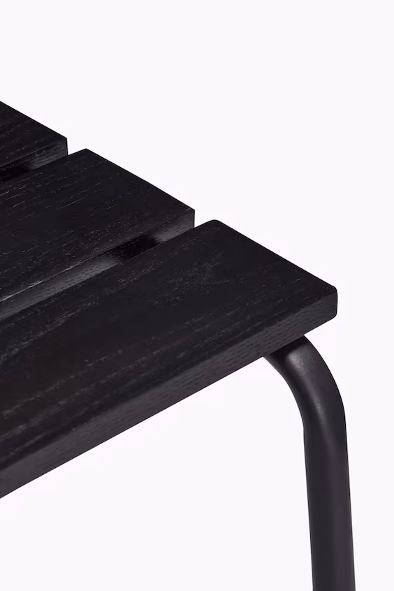 Барный стул на длинных ножках