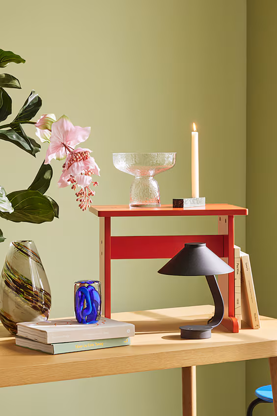 Боковой столик для игр