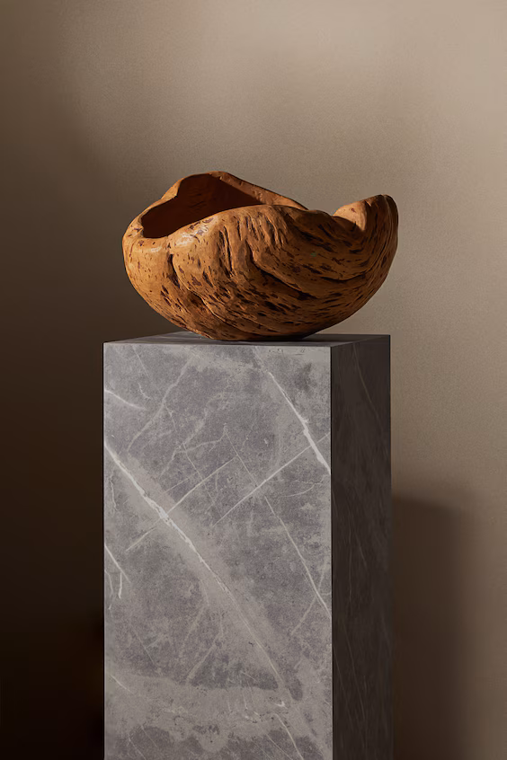 Квадратный пьедестал