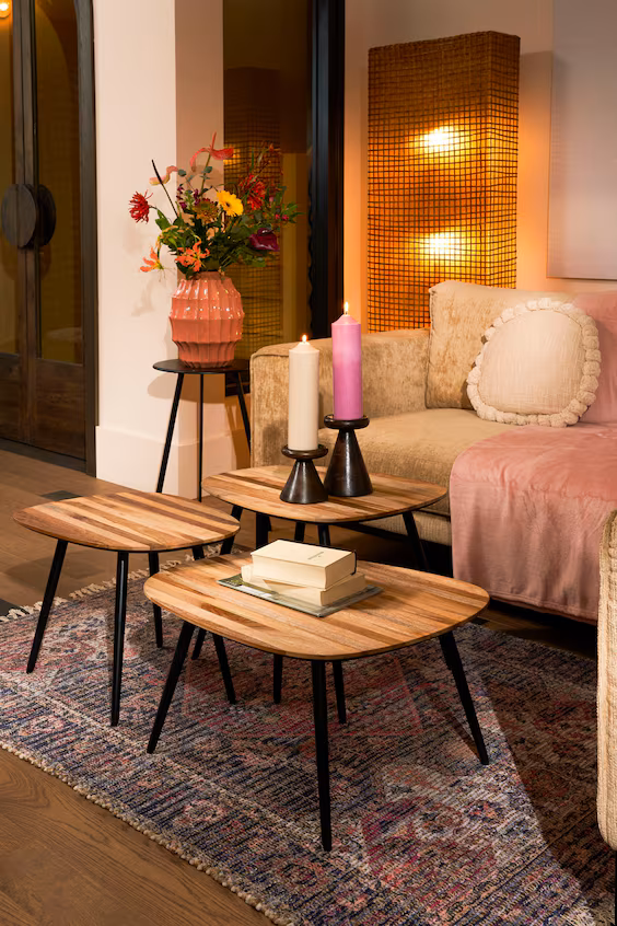 Меза де апойо им мадейра рециклада