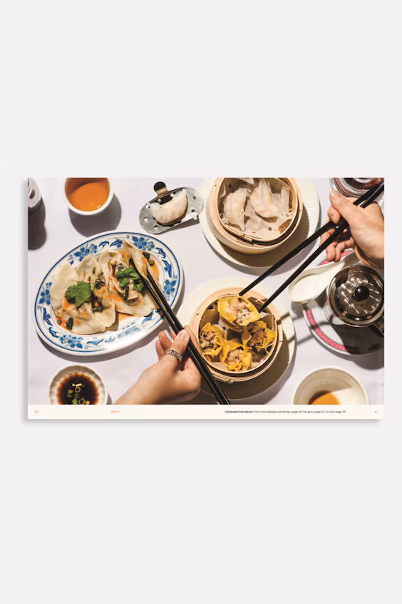 Книга день в гонконге