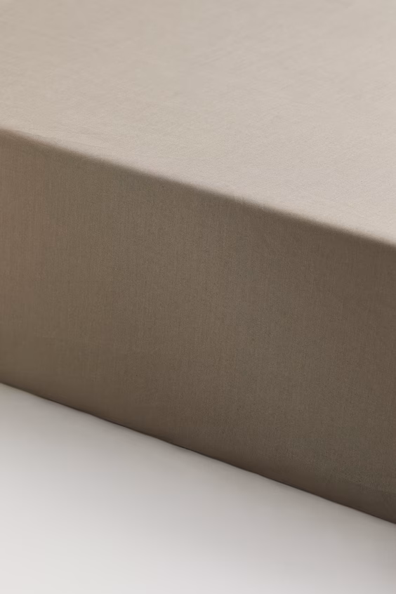 Простынь на резинке из хлопка