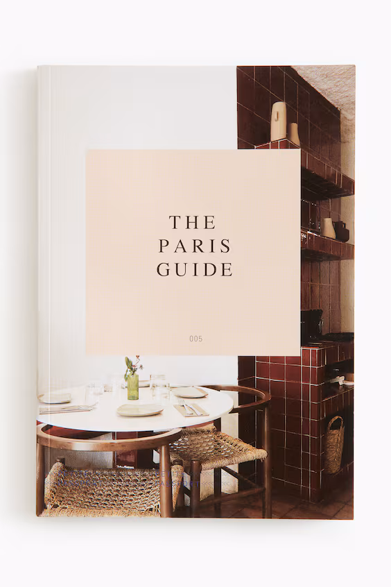 Путеводитель petite passport travel guide