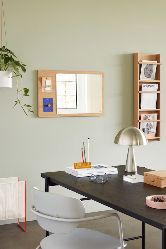 Зеркало делен