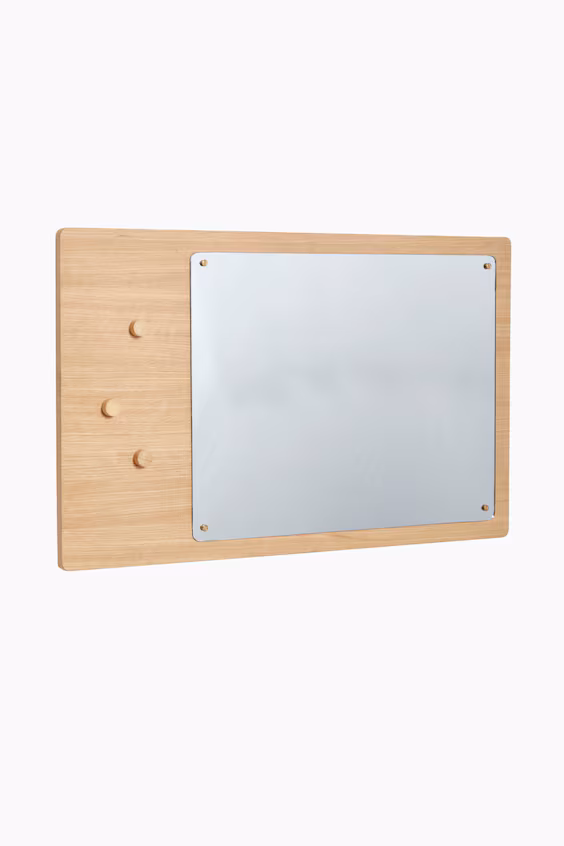 Зеркало делен