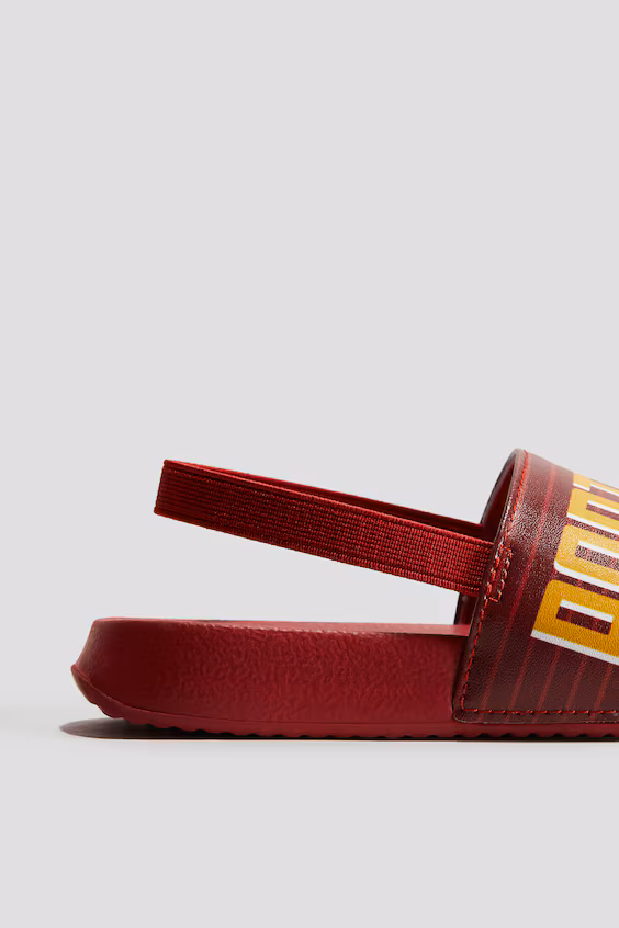 Шлепанцы с принтом для ванной