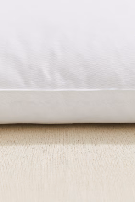 Внутренняя подушка с перьями