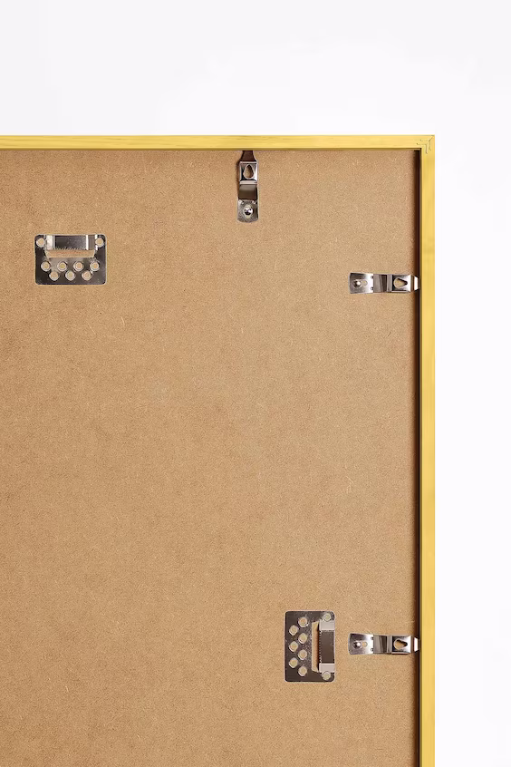 Молдавия дерево