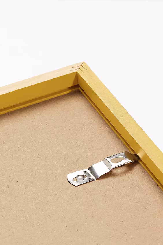 Молдавия дерево