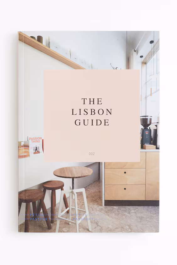 Путеводитель petite passport