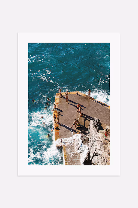 Постер rocky ocean pier