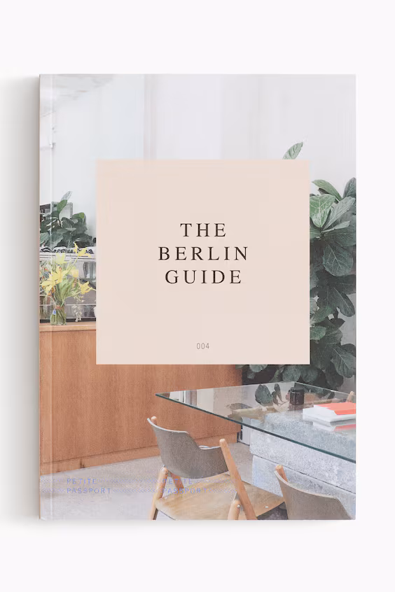 Petite passport путеводитель