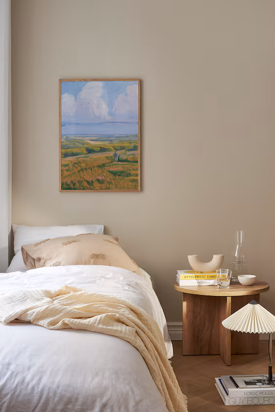 Постер прогулка по солнечным полям