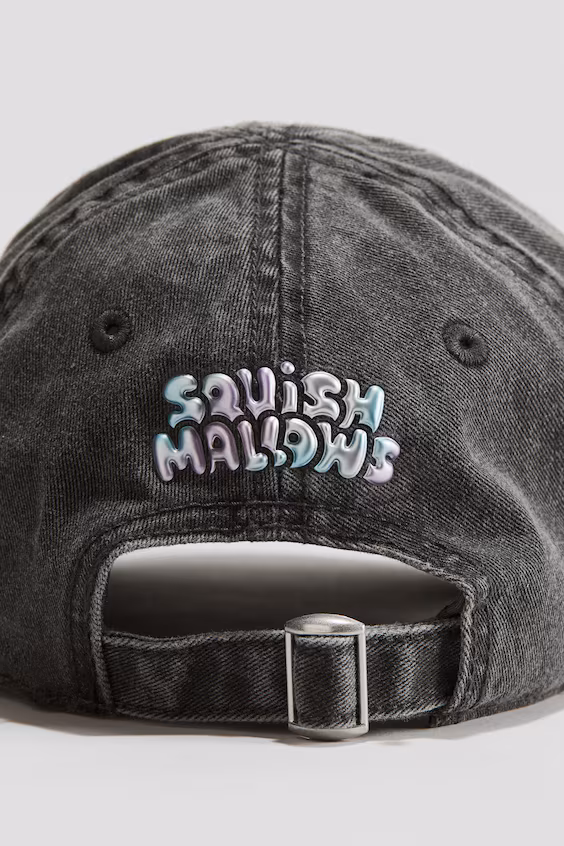 Бейсболка из хлопкового холста с аппликациями