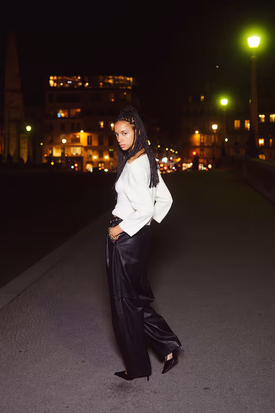 Свитер с лодочкой из трикотажа-решетки