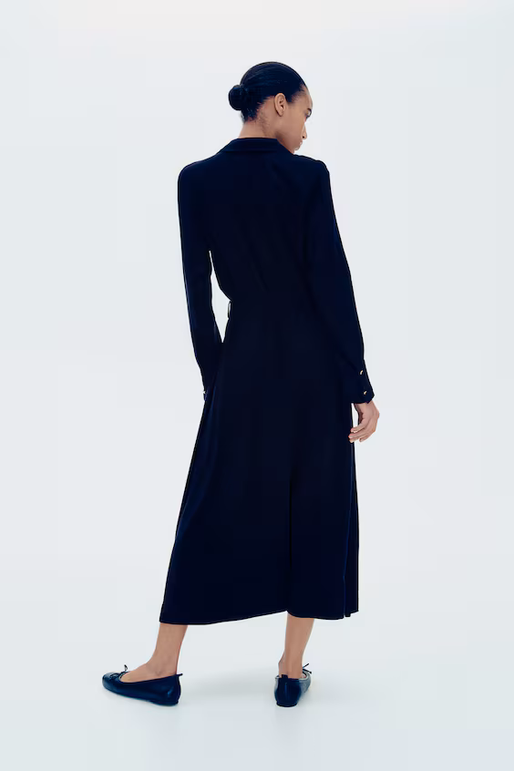 Халатное платье из вискозы с завязкой