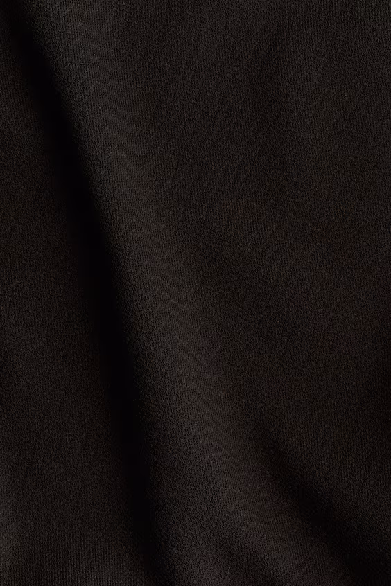 Свитер с лодочкой