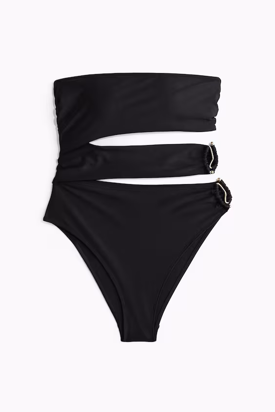 Купальник на завязках с поролоновыми чашечками