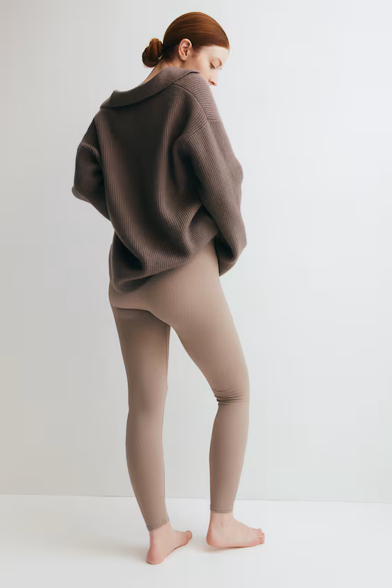 Брюки для беременных в рубчик без швов