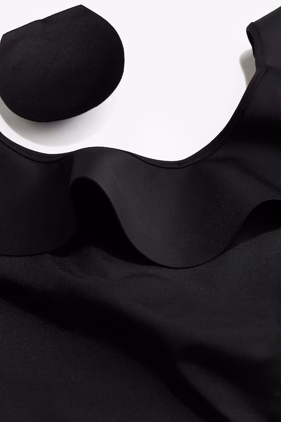 Купальник с чашечками-пушап