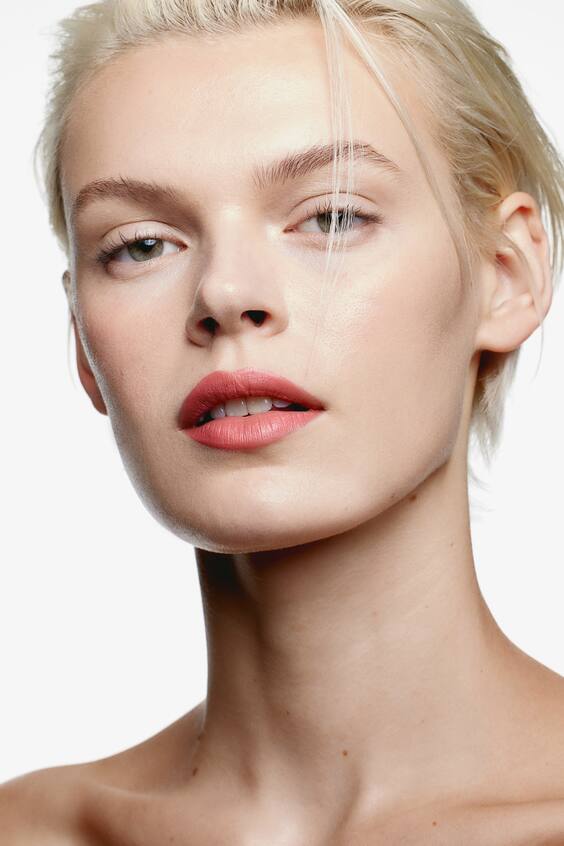 Сатиновая помада