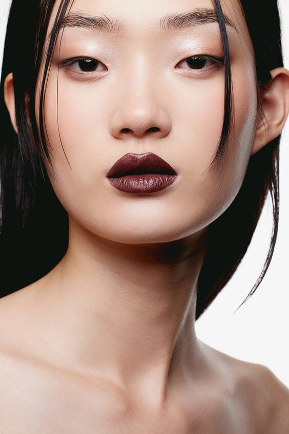 Помада атласная