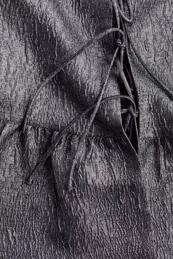 Блуза из жаккардовой ткани с завязками спереди