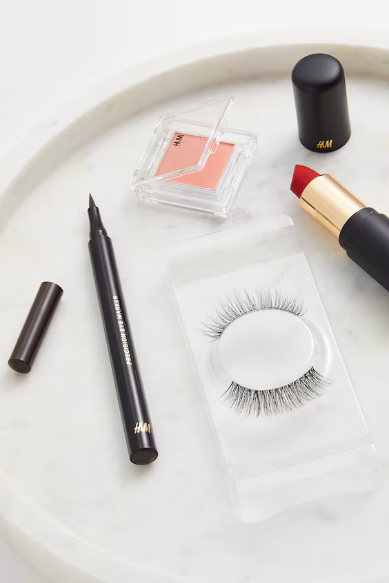 Накладные ресницы h&m