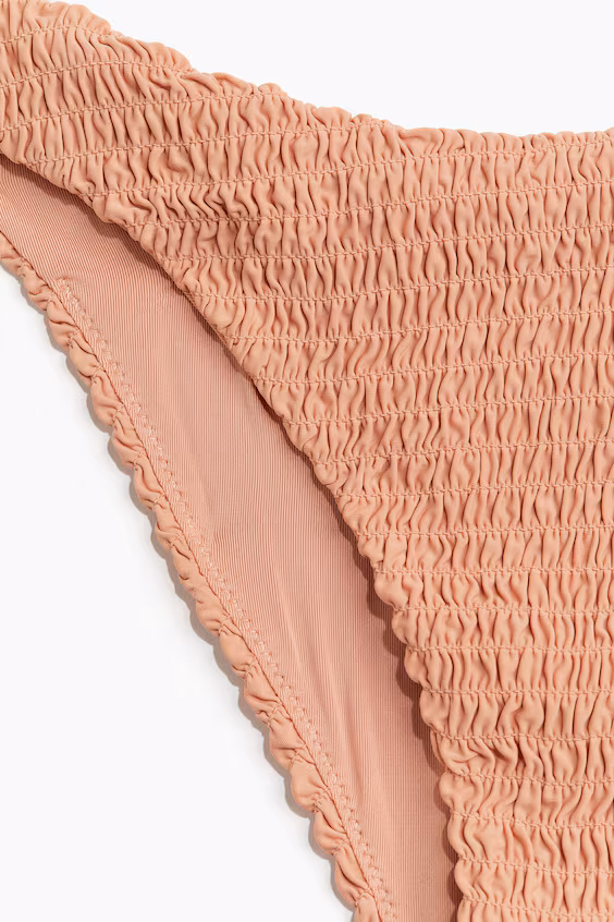 Бикини с оборками