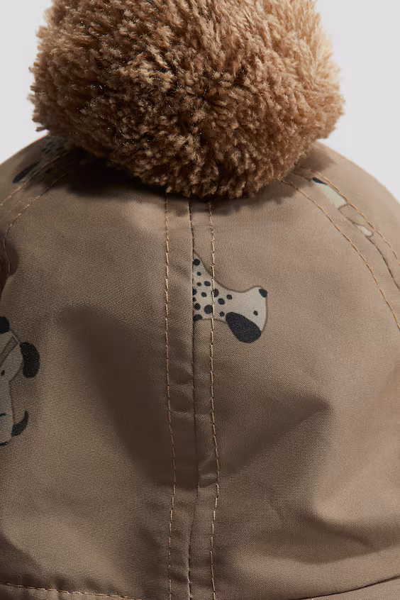 Кепка с ушками и подкладкой из флиса