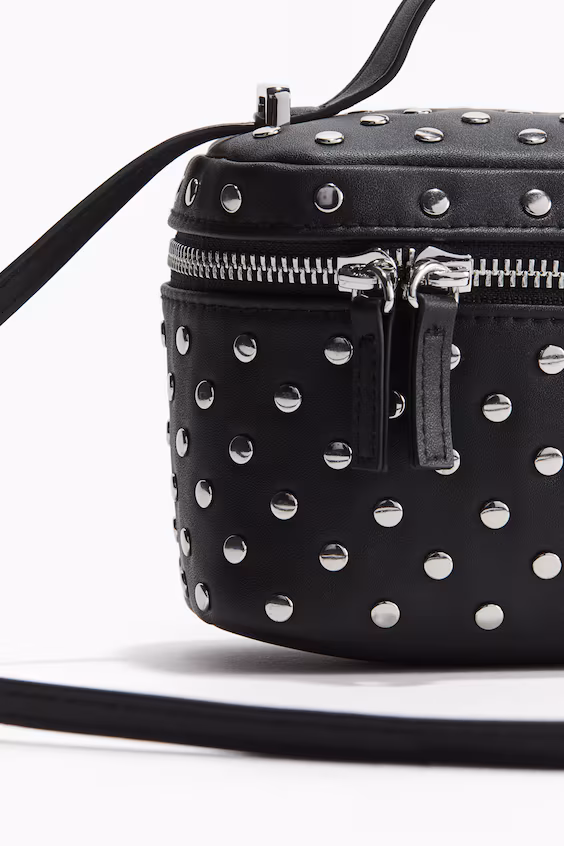 Украшенная сумка для макияжа nécessaire